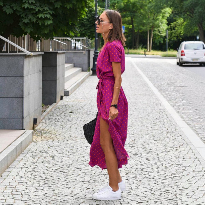 JULIA™ | Robe Col V Élégante