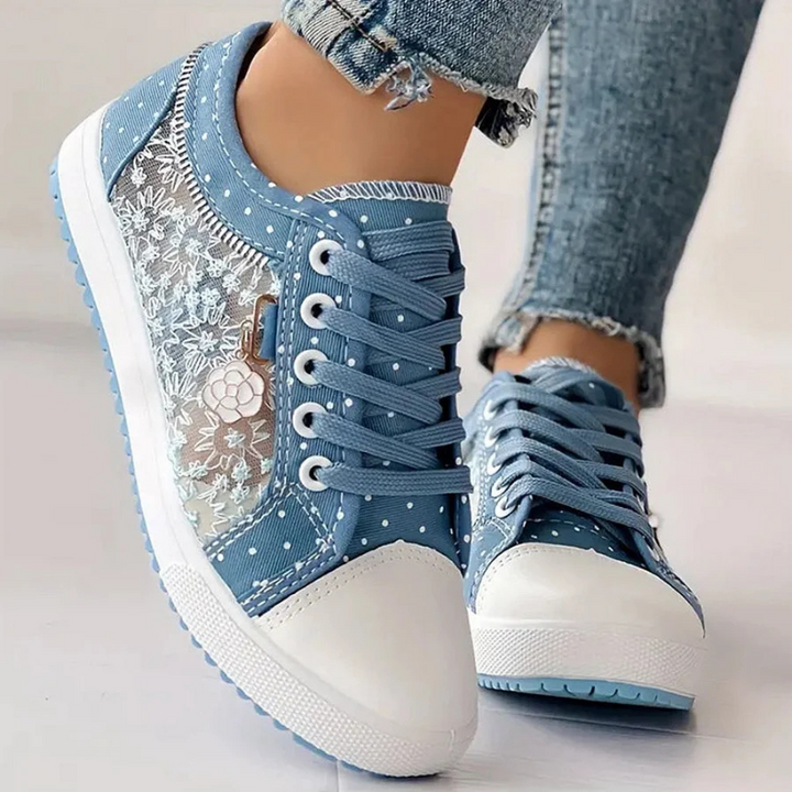 Caro | Sneaker Dentelle Florale & Zip Décoratif