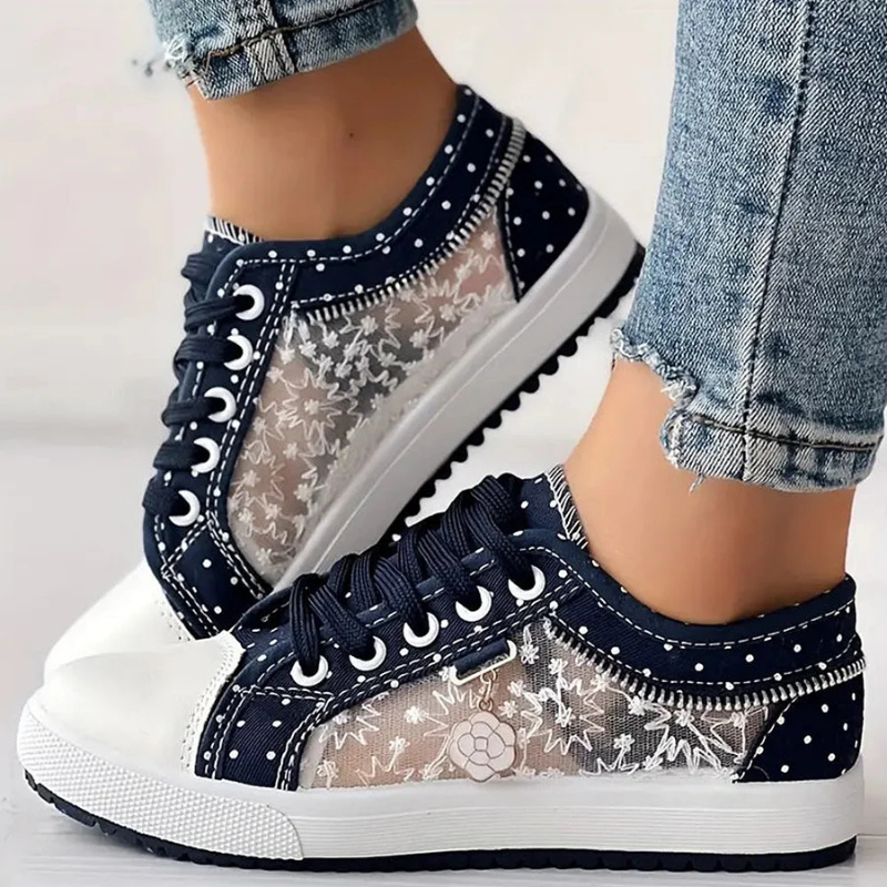 Caro | Sneaker Dentelle Florale & Zip Décoratif