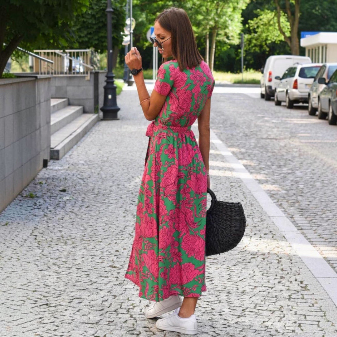 JULIA™ | Robe Col V Élégante