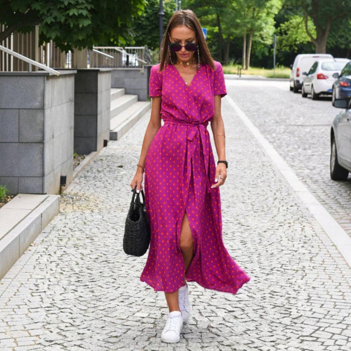 JULIA™ | Robe Col V Élégante