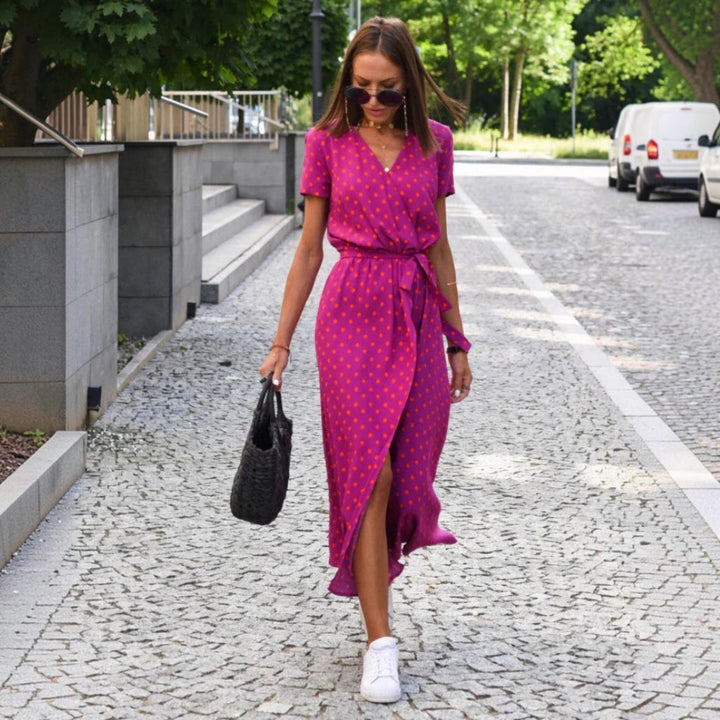 JULIA™ | Robe Col V Élégante