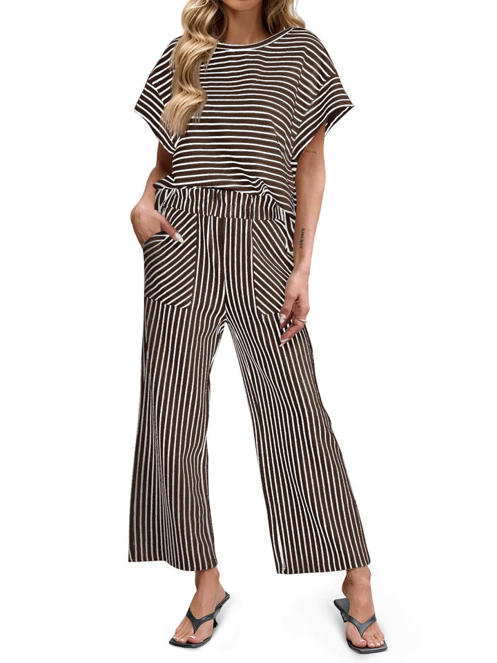 Bea | Ensemble Deux Pièces Rayé T-Shirt Manches Courtes et Pantalon Large