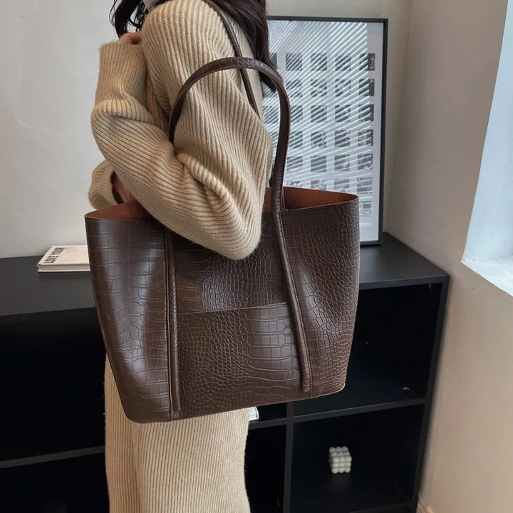 Christina™ | Sac à épaule raffiné