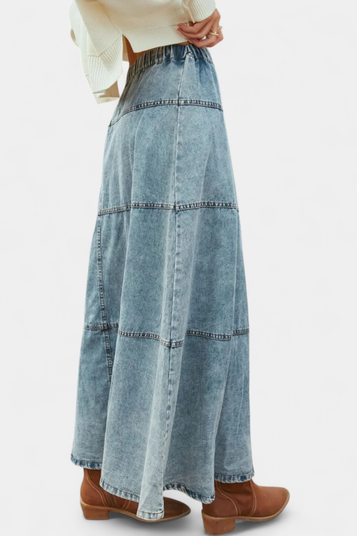 Lorraine Jupe longue en denim avec accents plume