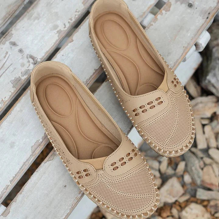 Renée | Loafer Ajouré Semelle Mémoire de Forme