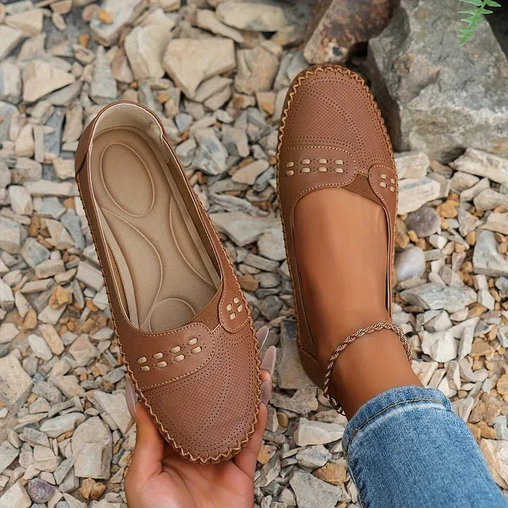 Renée | Loafer Ajouré Semelle Mémoire de Forme